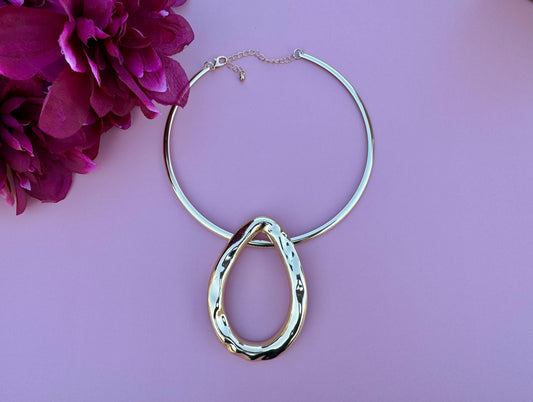 Riviera Muse Collier